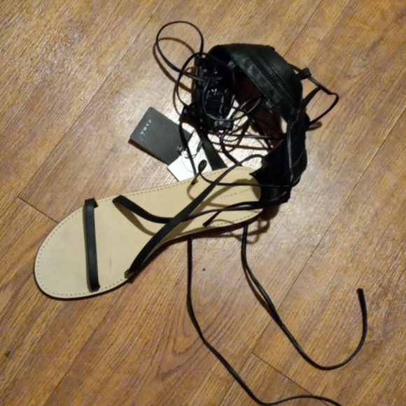 Never have wore these. VERY CUTE!!!! - Picture 5 of 7